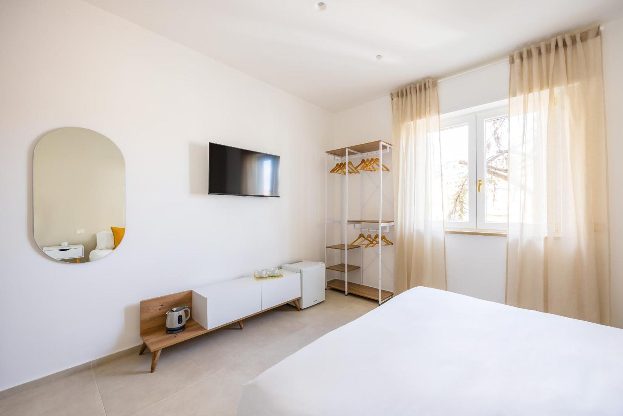 Montesanto View Rooms By Wonderful Italy Naples Exterior photo